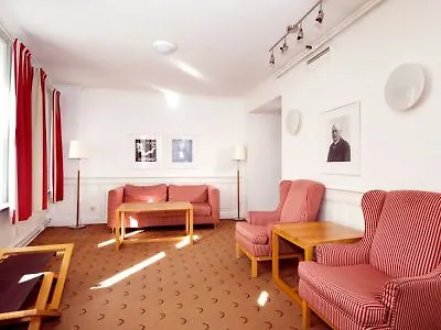 Western Bakeriet 4*