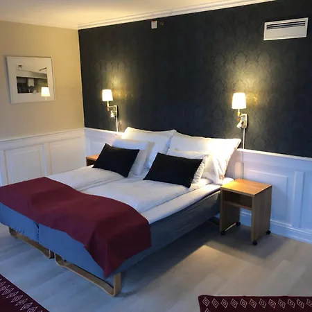 Western Bakeriet 4*
