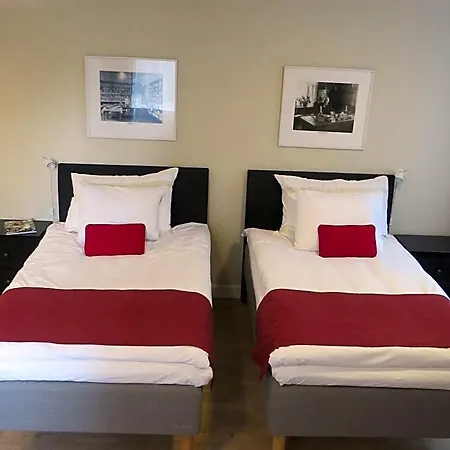 Western Bakeriet 4*