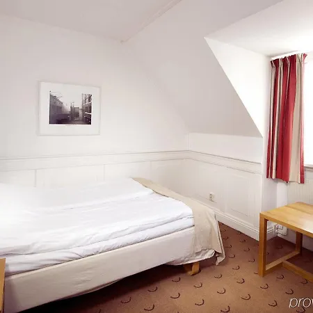 Western Bakeriet Hotel 4*